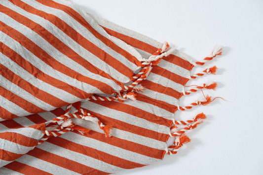 Girit Burgundy Towel