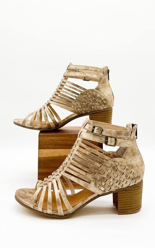 Ofanto Heeled Sandal in Gold