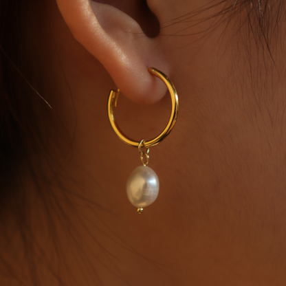NICOLETTE PEARL EARRINGS