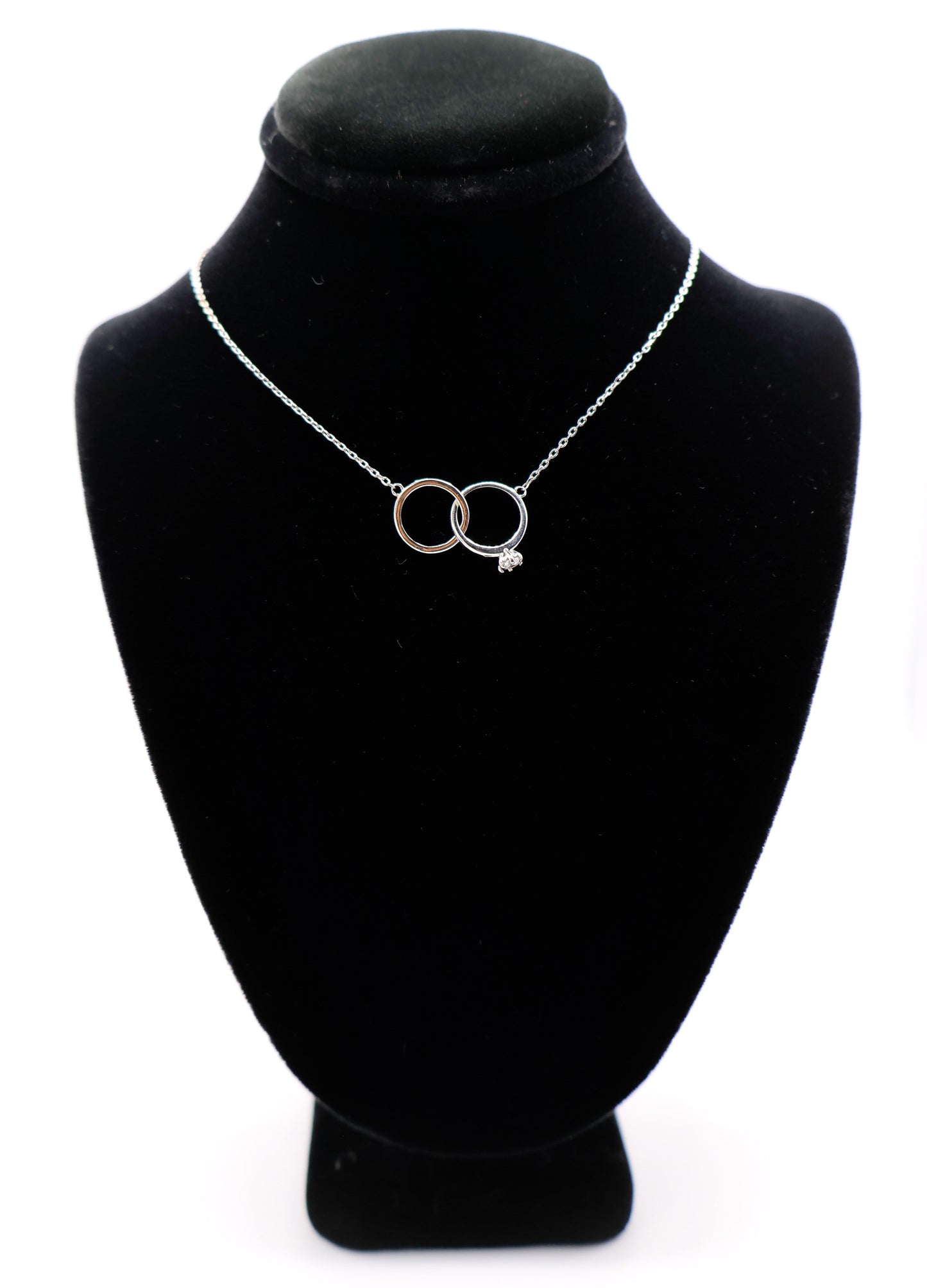 Eternal Embrace White Gold Necklace - Timeless Luxury - Lolomo!