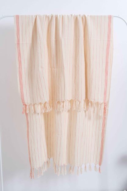 Drama Coral Towel