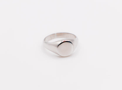 Italian Oval Silver Ring – Elegant Statement Ring for Women - Lolomo!