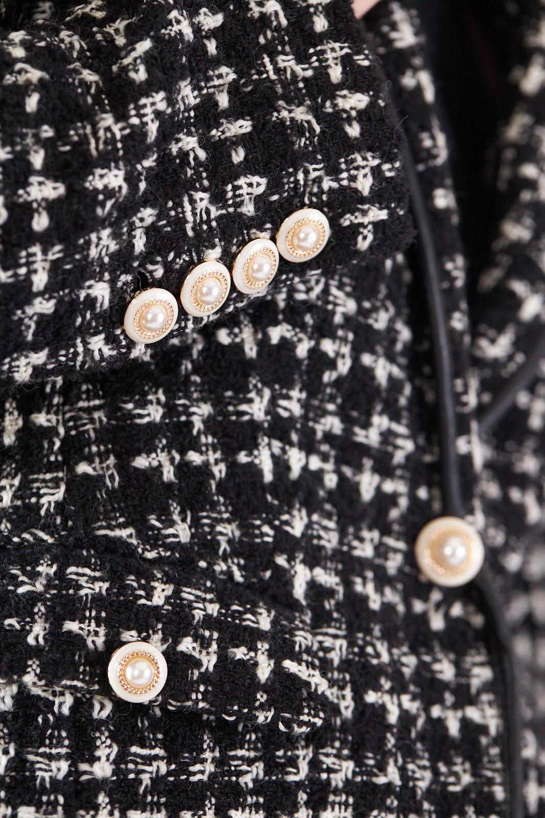 Black & White Tweed Checkers Blazer – Women’s Chic Tailored Jacket