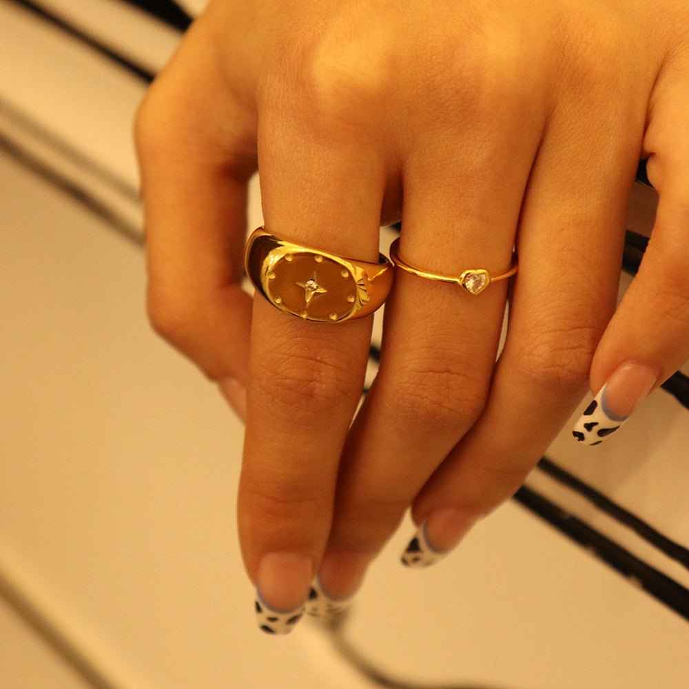 AGACE GOLD RING