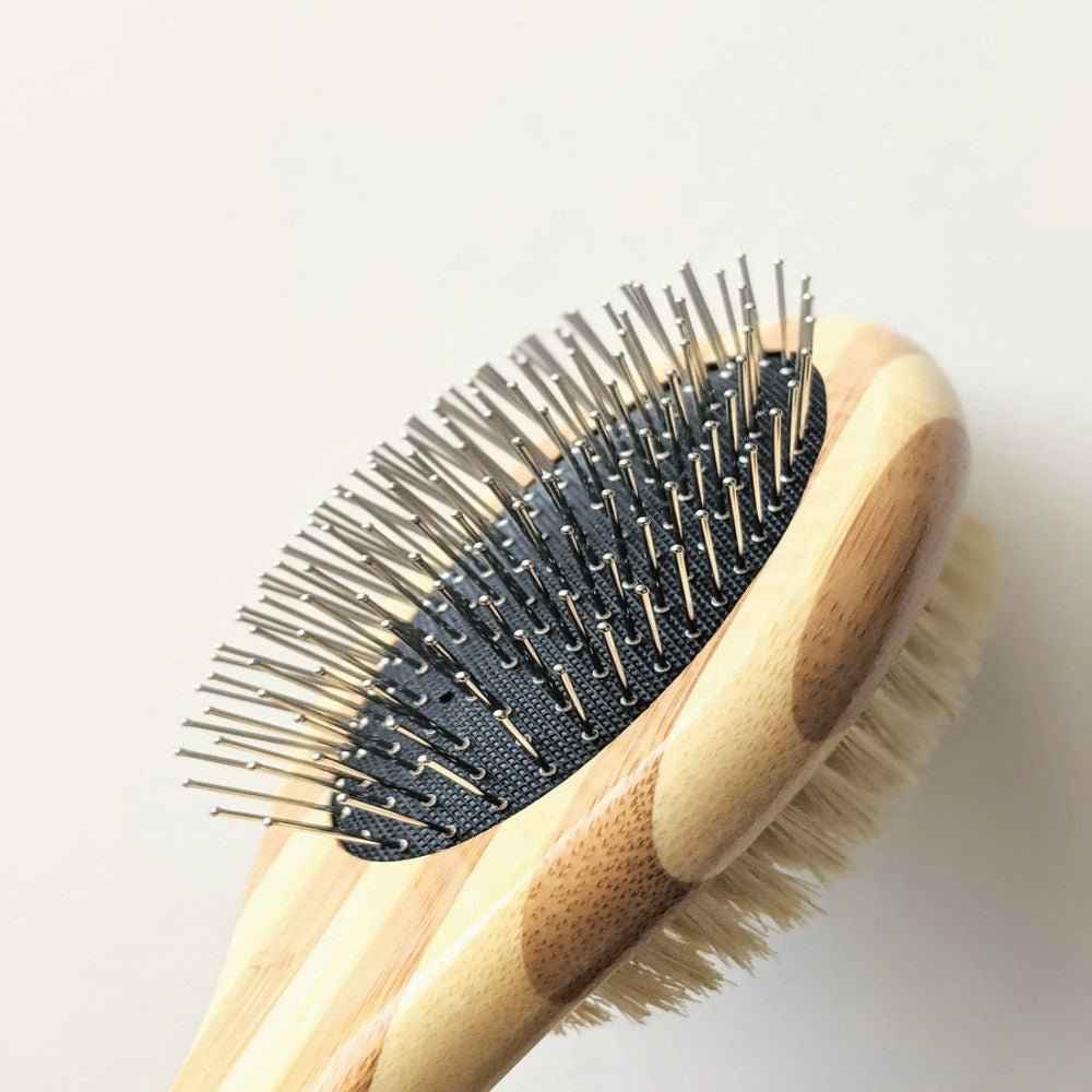 Two-Sided Pet Brush – Bristle & Wire for Shedding & Detangling