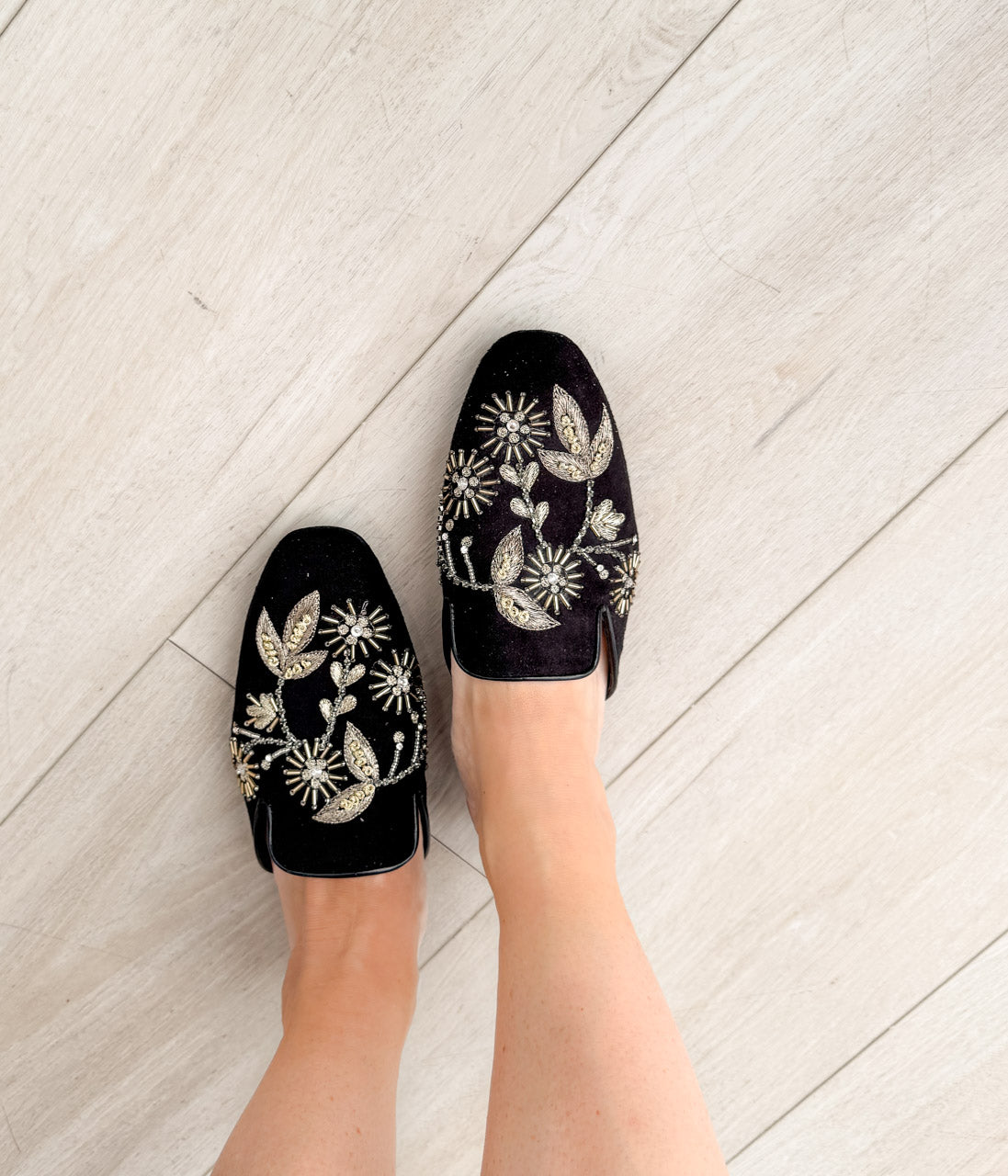 Floral Island Flats in Black