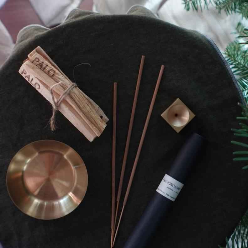 Essential Oil Incense Sticks for Aromatherapy by Tilley + Me